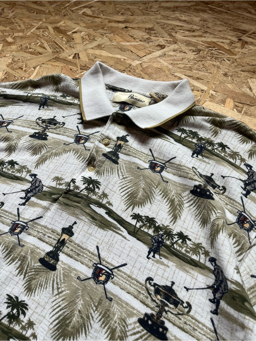 Penmans Golf-Print Polo in Olive, White & Tan